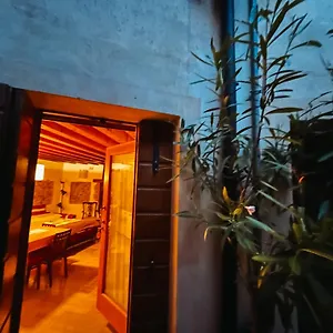 Relais Nel Castello Apartment